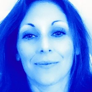 Meet your Posher, Samara